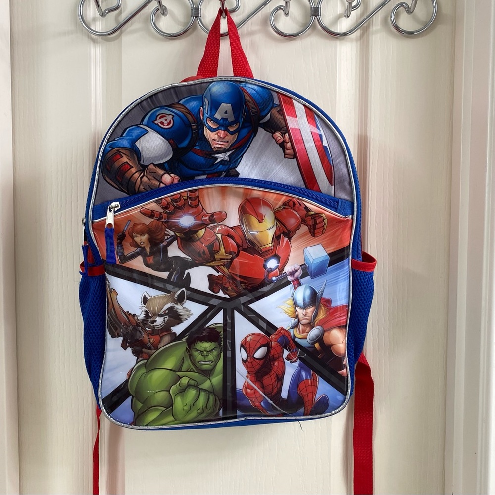 Kids Marvel Avengers Backpack - like new